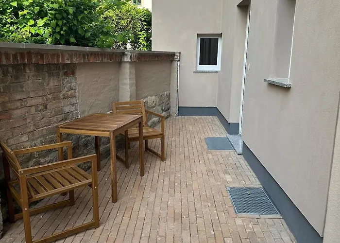 Mit Terrasse Lägenhet